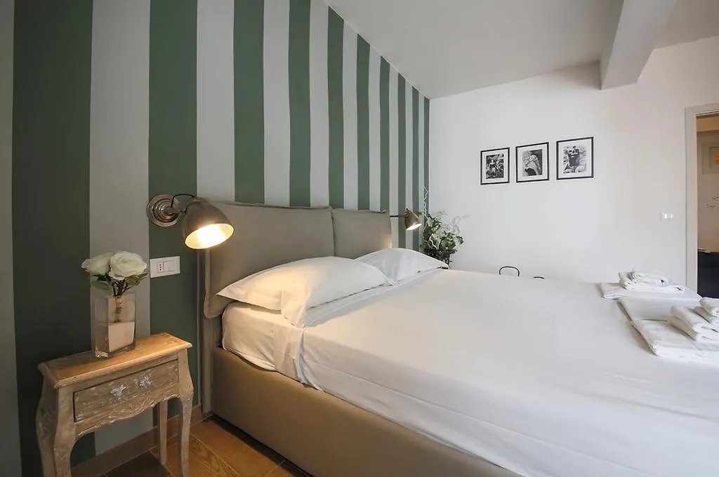 Apartments Florence - San Marco Suite 3
