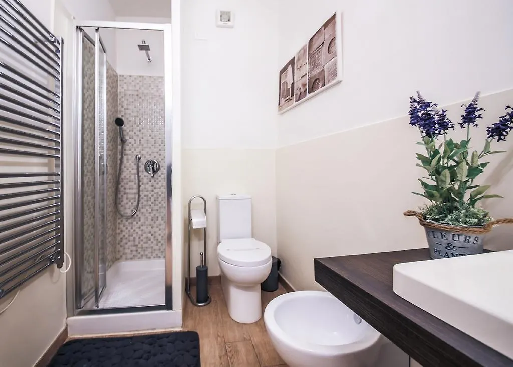 Apartments Florence - San Marco Suite 3