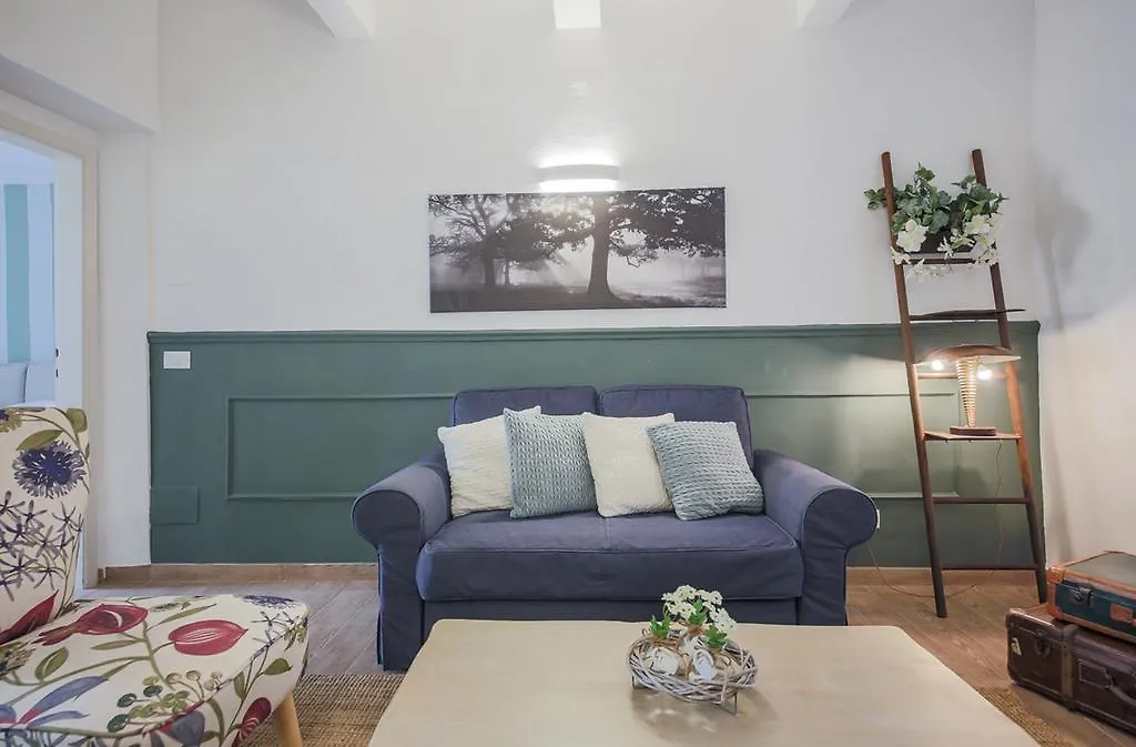 Apartments Florence - San Marco Suite 3 0*,  이탈리아
